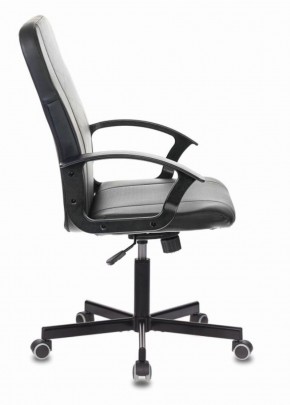 Кресло офисное BRABIX "Simple EX-521" (экокожа, черное) 532103 в Магнитогорске - magnitogorsk.mebel-74.com | фото