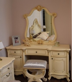 Туалетный стол + Зеркало Мона Лиза (крем) в Магнитогорске - magnitogorsk.mebel-74.com | фото